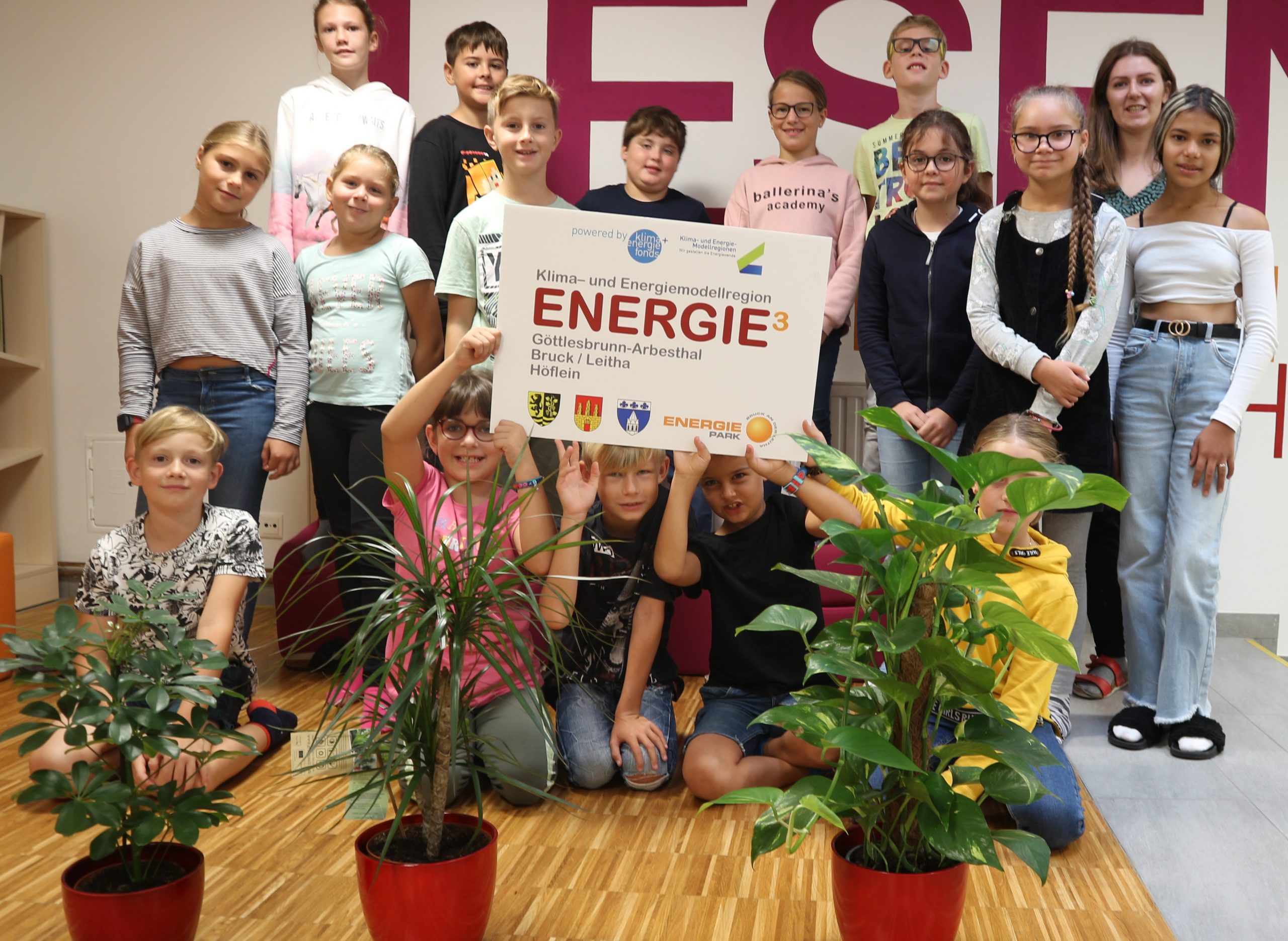 Fleißige Gärtner in der Volksschule Göttlesbrunn-Arbesthal